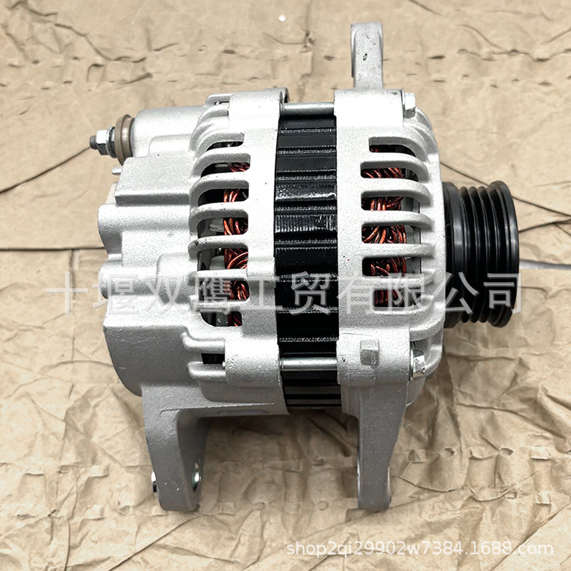 适用久保田v3800 4pk的12V 80A交流发电机A005TA8191 A005TA8191A