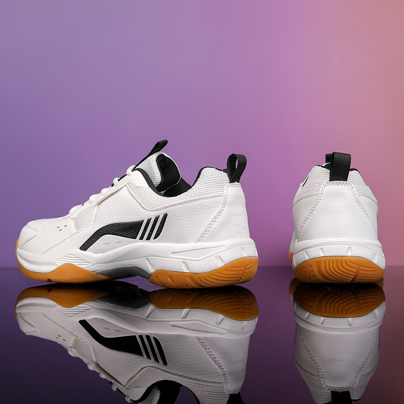 Cross-border new couple badminton shoes, lightweight, comfortable, breathable, suitable for competition, student training, and can also be used for table tennis and tennis