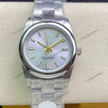 SK�ڼ���־ϵ���ʽ�a��ȫ�ԄәCеŮʿ�ֱ�����ǹ���ɫ�P���Q��