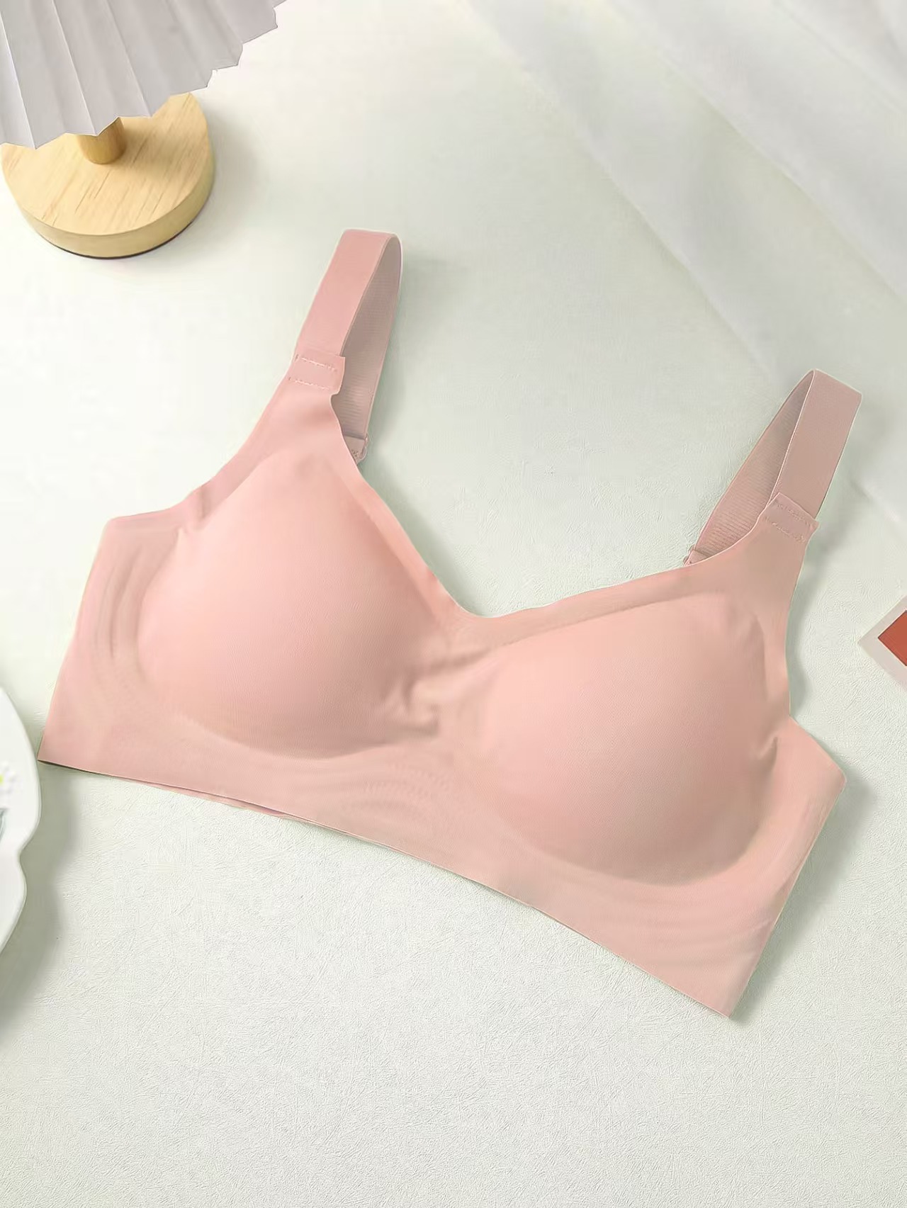 Comercio exterior europeo y americano transfronterizo de gran tamaño sin anillo de acero para recoger los senos, ropa interior antiflacidez, sujetador de mujer de pechos grandes sin costuras image 10