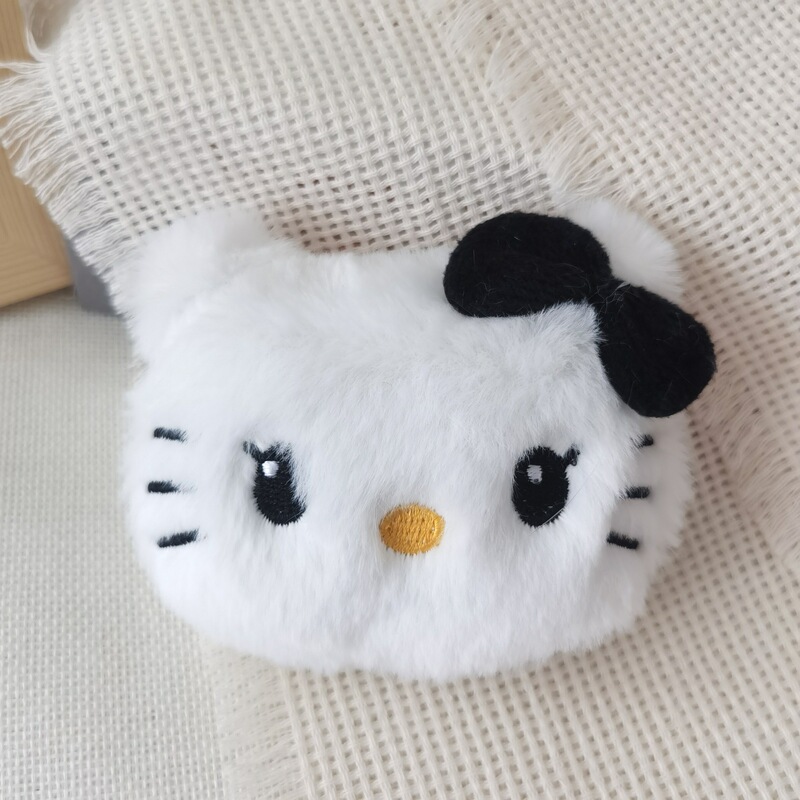 大サイズのアニメkt猫の子供のブローチはぬいぐるみの猫のマフラーの服の靴の人形の補助材料を飾ります。|undefined
