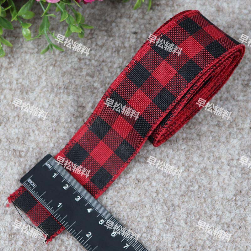 길이 1.8 m * 폭 3.8cm (빨간색과 검은 색 격자 무늬)