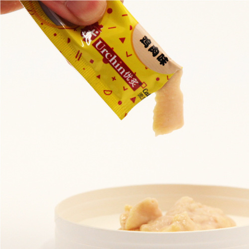Pet cat snacks wholesale kitten liquid chicken tuna salmon wet food manufacturer and electricity supplier