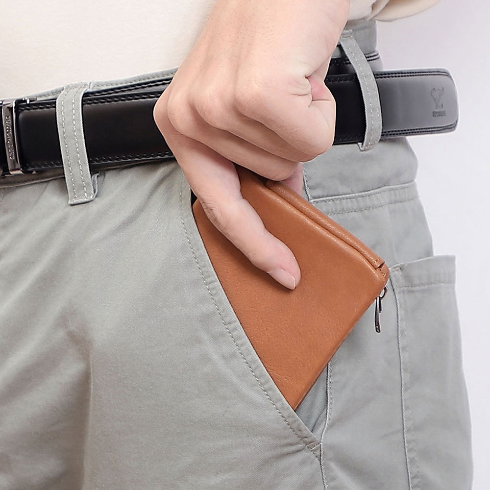 short leather wallet