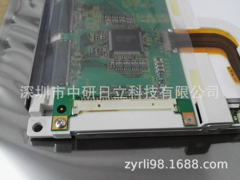 Оригинальный промышленный LCD-экран Toshiba LTD121C31T, цена обсуждается