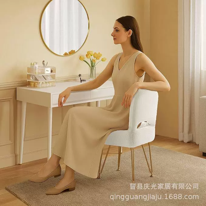 跨境高颜值梳妆凳时尚轻奢大容量储物女生化妆凳创意带收纳椅子