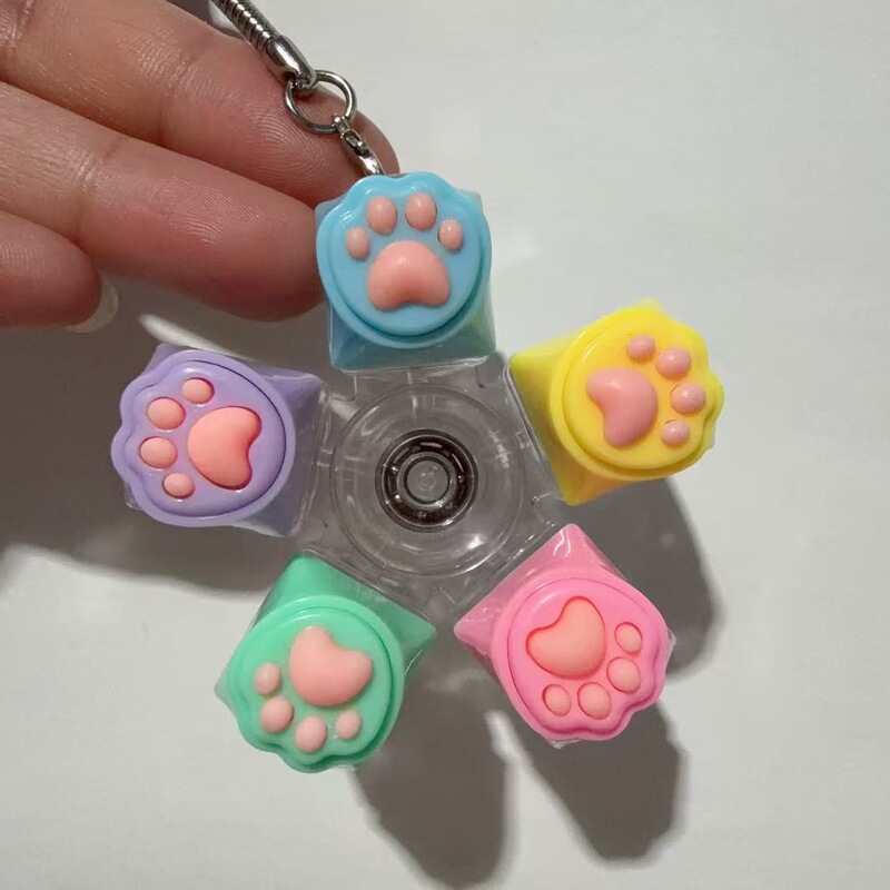 Cross-Border Keychain Cat Paw Button Spinner 3-Key 4-Key 5-Key Glowing Octopus Fruit Button Spinner Toy Keychain Cross-Border Keychain Cat Paw Button Spinner 3-Key 4-Key 5-Key Glowing Octopus Fruit Button Spinner Toy Keychain