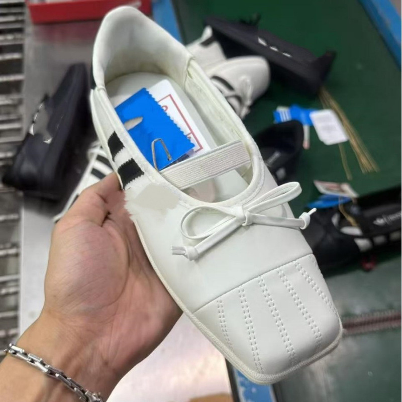 Putian new Jennie collaboration ballet flats with bow, women's Mary Jane style, Korean casual slip-on shoes Putian new Jennie collaboration ballet flats with bow, women's Mary Jane style, Korean casual slip-on shoes