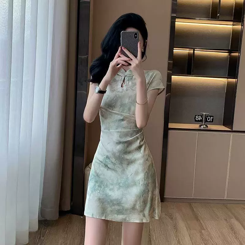 Новое китайское платье-чонсам 2025 года, летний национальный стиль, дизайнерское, высококачественное, элегантное, для миниатюрных женщин.