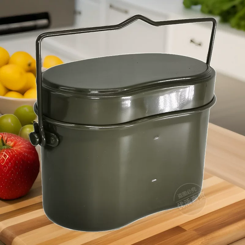 Travel green lunch box for camping, handheld equipment