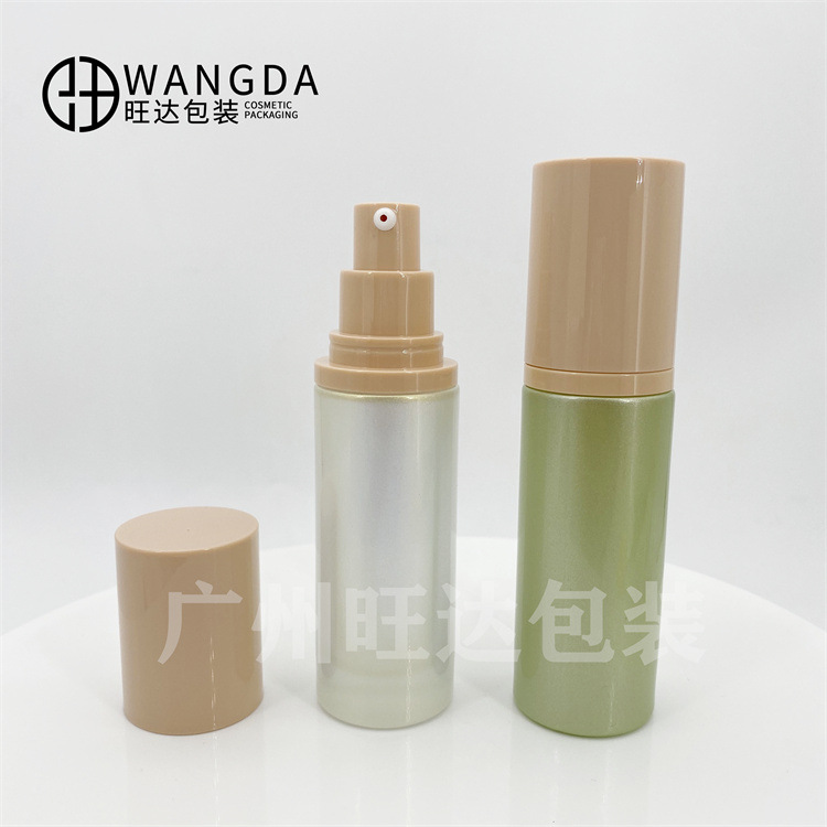 新款热销30ml圆柱形粉底液瓶 乳液瓶 精华液瓶 化妆品玻璃瓶包材