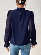 B 69453 Semi-High Neck Wave Pattern Blouse ����첨��������