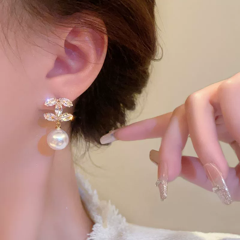 Серьги из жемчуга, стиль Chanel, стиль легкой роскоши, стиль высокого качества