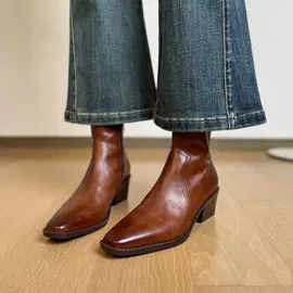 女式皮靴;高跟凉鞋;厚底凉鞋