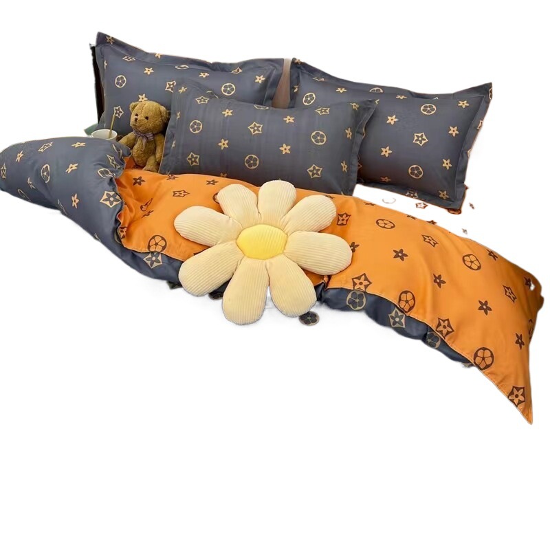 Minimalist Four Piece Cotton Bedding Set For All Seasons_voghion.com