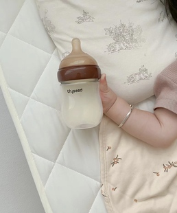Glass Bottle Newborn Baby Anti-Flatulence 100-Day Bottle 0 to 6 Months Imitation Breast Milk Baby Newborn
