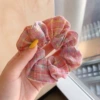 6#cream strawberry grid@