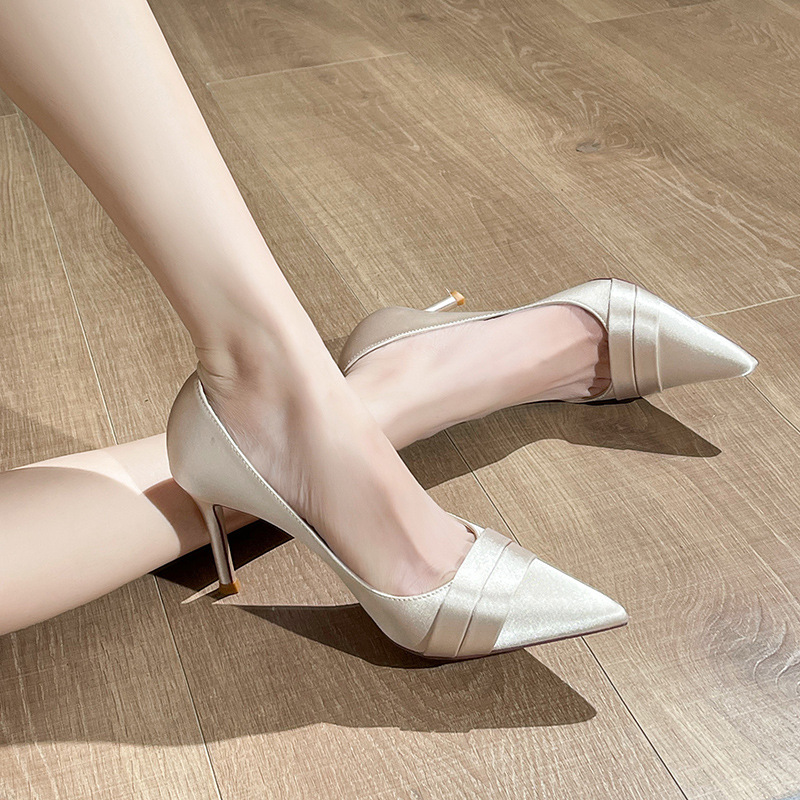[in Stock] 2025 Spring and Autumn New High-End Sexy Pointed Toe High-Heeled Pumps Professional Work Shoes for Women