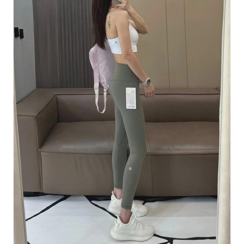 Lulu with the original standard Wunder Train Yoga Pants High Waist Naked Tight Hip Leg Standard Cropped Pants for Women Lulu with the original standard Wunder Train Yoga Pants High Waist Naked Tight Hip Leg Standard Cropped Pants for Women