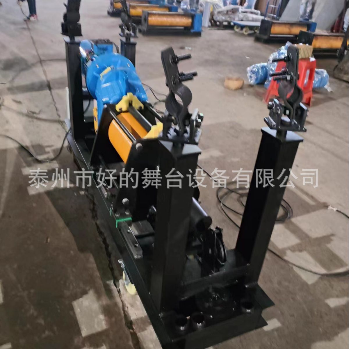 威亚空中飞人舞台电动升降机械控制合唱话筒吊杆机系统设备电机|ru