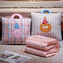 手提条纹加厚抱枕被办公室午休靠枕抱枕被车载空调被两用二合一被