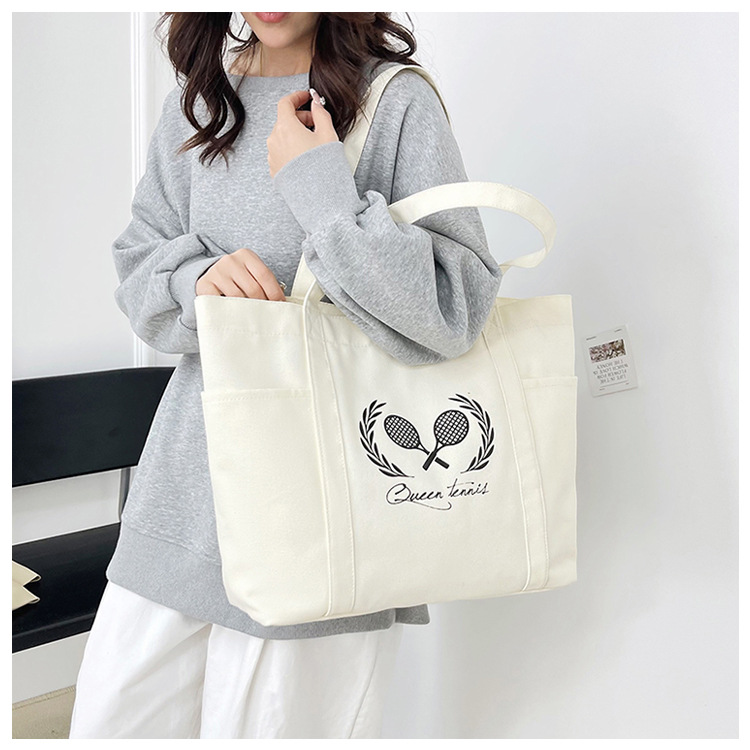 A new best-selling large-capacity casual canvas bag, a Korean-style fashionable and simple canvas bag for commuting to school undefined