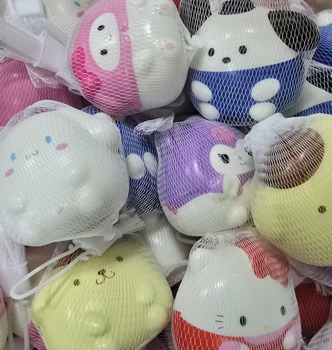Bolsa de red al por mayor Sanrio Rabu Juguete de descompresión Descompresión de rebote lento Desahogue artefacto de descompresión Coulomi Adornos de dibujos animados