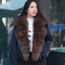 欧货2025冬新款奢华皮草短款狐狸大毛领羽绒服宽松加厚派克服外套