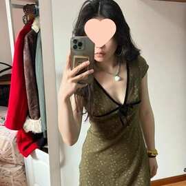美式复古碎花V领蝴蝶结连衣裙女夏纯欲辣妹高级感收腰显瘦A字短裙