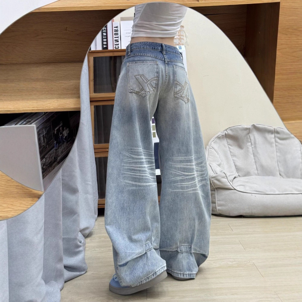 Plus-Size American Retro Washed Design Jeans for Women, New Autumn Style, Loose and Slimming Wide-Leg Pants for Plus-Size Women