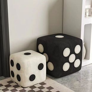 Household Door Shoes Changing Dice Stool Creative Sitting Pier Lamb Fleece Solid Wood Living Room Footstool Children's Sieve Low Stool