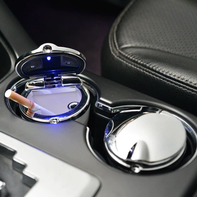 Car ashtray Automatic Anti-Fly Ash Feature, In-Car