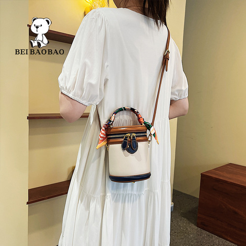 North bag source factory bucket bag women summer 2024 new niche design cylindrical bag hand-held crossbody bag