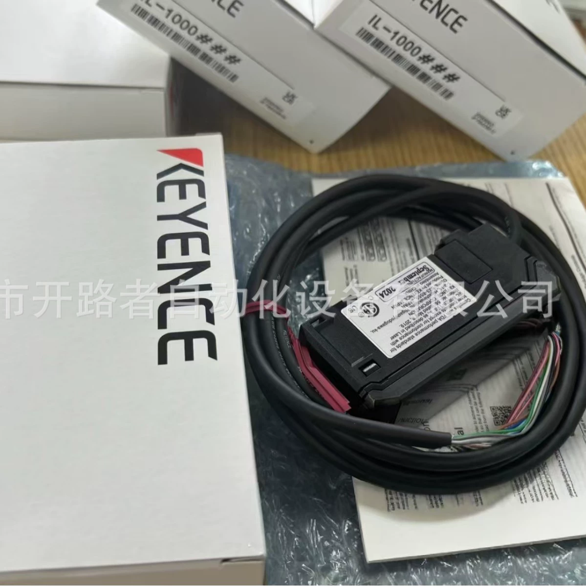 Keyence IL-1000 IL-1500 Усилительный блок Тип крепления на рельсах Оригинальный Цена договорная