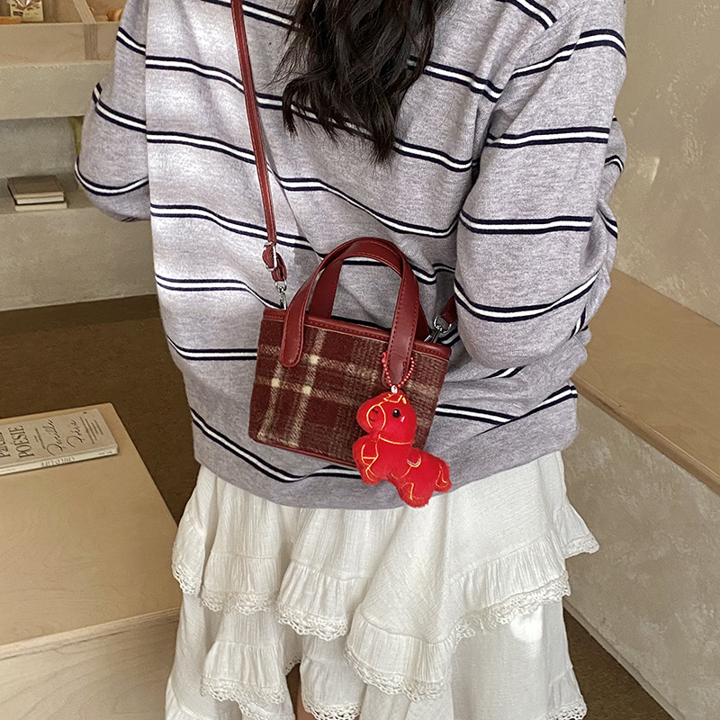 Cartoon cute ponies para niños y niñas bolsas de cubo de moda estricto mochila para bebés 2026 nuevo comercio exterior bolsas para niños