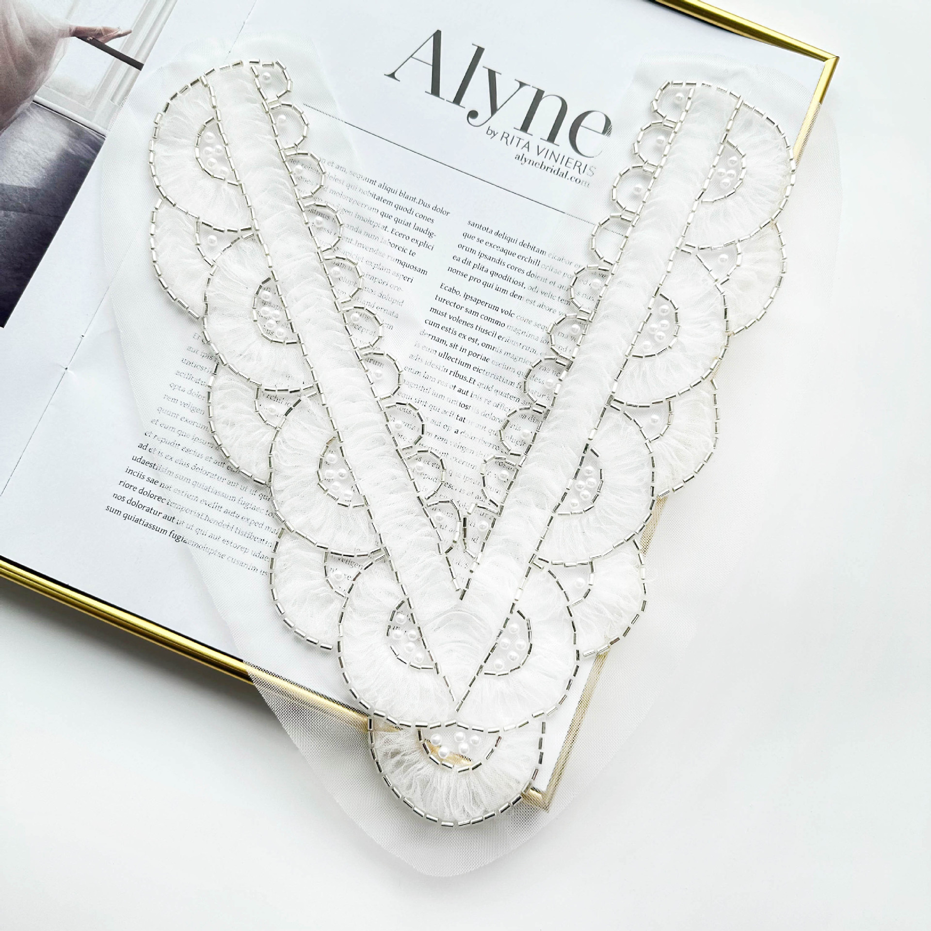 Perlas de tubo hechas a mano negro y blanco hilo de malla de encaje flor de cuello V DIY vestido de mujer camisa de cabina accesorios de encaje image 3