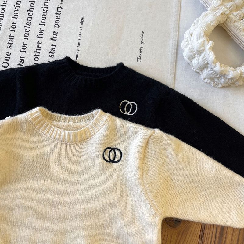 【現品】子供服の高品質の女の子の輪刺繍セーターの小さい香りの風の泡の袖のセーター|undefined