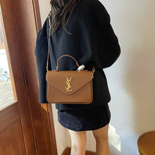 �羳���R�dŮ���߼��|��б���������ͨ�ڰ�2025���¿�r��Ҹ��