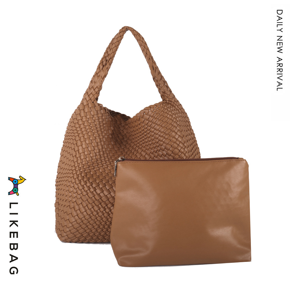 모카 다크 브라운