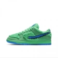 Dancing Bear Blue Green