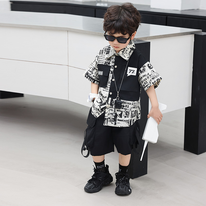 7191 niño vestido de verano hermoso traje de herramientas fino para niños 2025 nuevo estilo coreano camisa de manga corta pantalones cortos para bebé