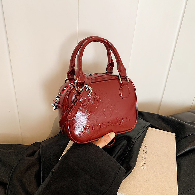 Luxury Vintage Mini Bag For Women 2024 New Autumn/Winter Trendy Versatile Crossbody Bag Popular Bowling Handbag - Thumbnail 3