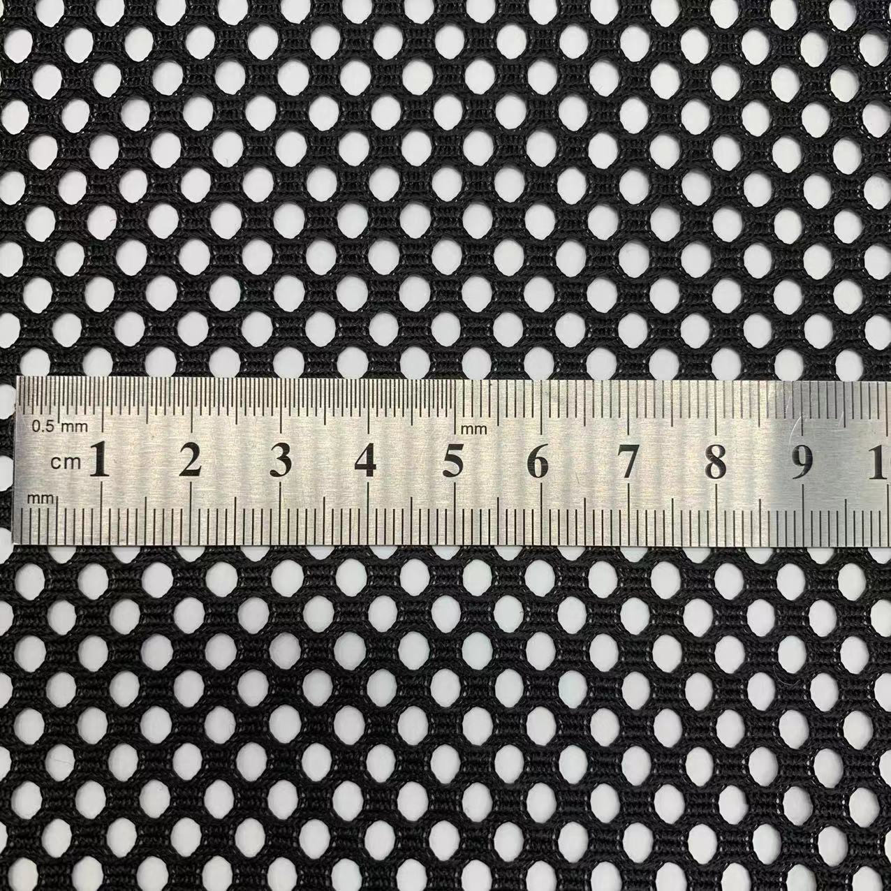 批发三明治 圆孔透气鸟眼布 单层网眼布 箱包鞋帽玩具辅料网布