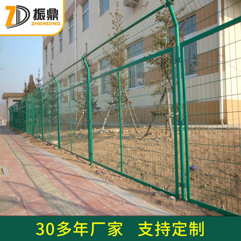 厂家高速公路框网公路防护栏小区厂区铁丝网围栏供应高速公路护栏