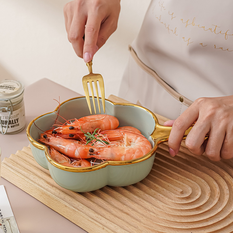 Nórdico de cerámica encaje tazón creativo red oro rojo borde fideos tazón con mango ins estilo hogar ensalada fruta postre tazón