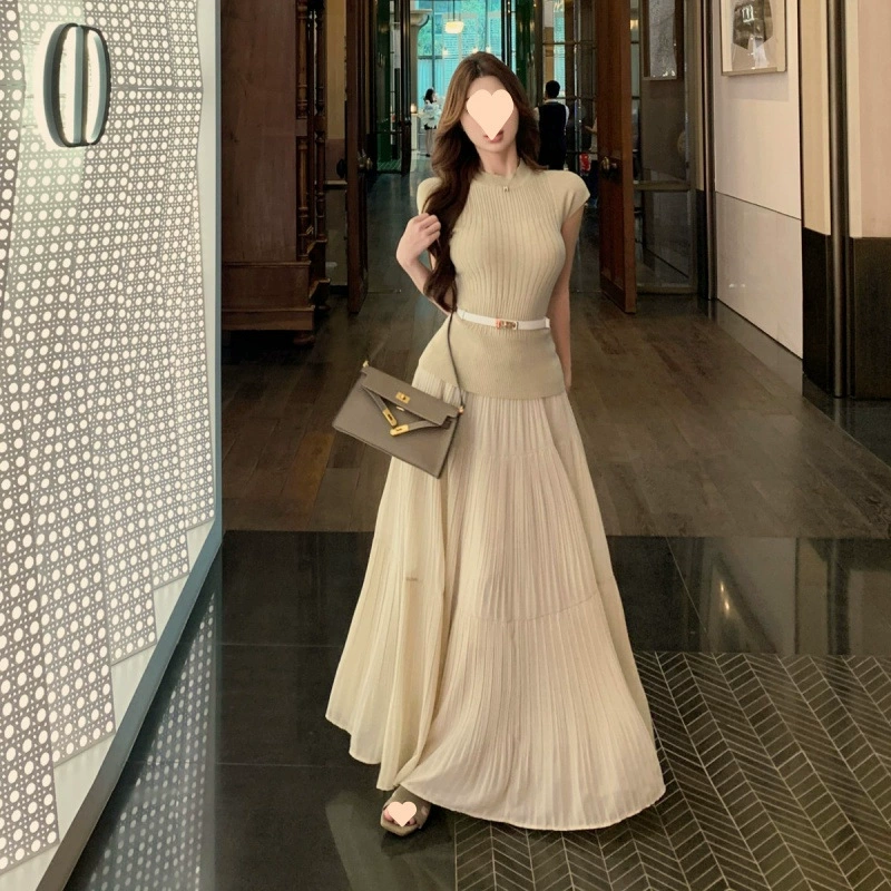 2025 модный чистый стиль древний элегантный тонкий безрукавный вязаный жилет футболка + юбка с высокой талией