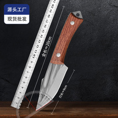 モンゴルの手で肉の小刀を携帯して鋭利なキャンプをします。