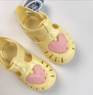 Yellow love