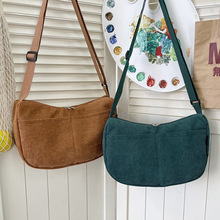 女士单肩包大容量日系斜跨包饺子包休闲百搭通勤包手提包定制批发