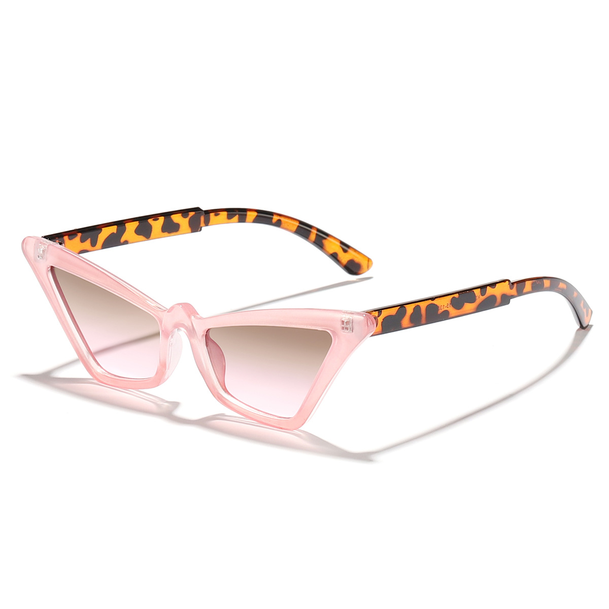 2024 nuevo estilo transfronterizo marco pequeño color caramelo ojo de gato tendencia estilo europeo y americano tiro callejero gafas de sol delgadas gafas de sol para exteriores